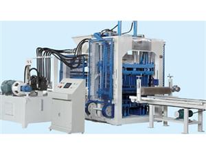 Machine de Fabrication de Blocs Automatique QT 6-15B